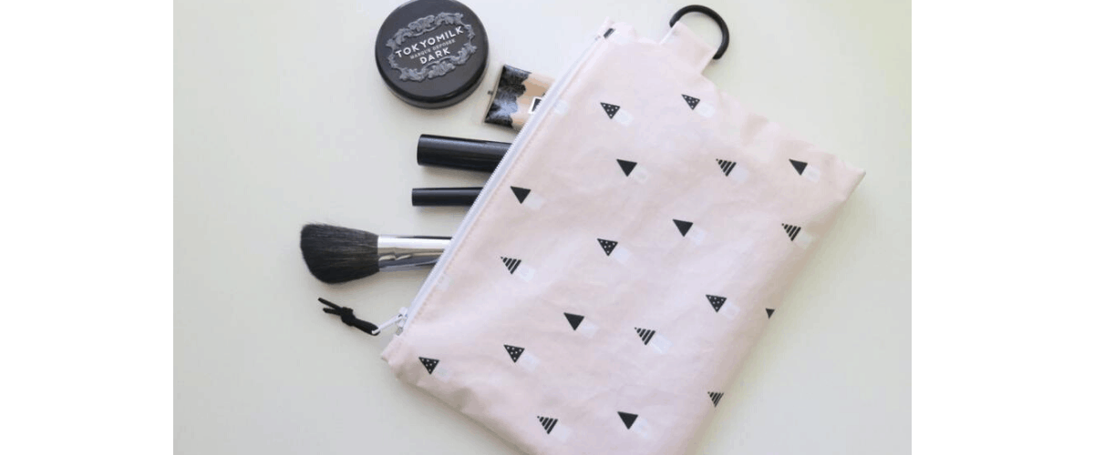 Amazing Laminated Cotton Makeup Pouch DIY Sewing Tutorial 2020